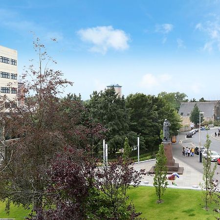 Townhead Apartments Glasgow Airport Paisley Extérieur photo