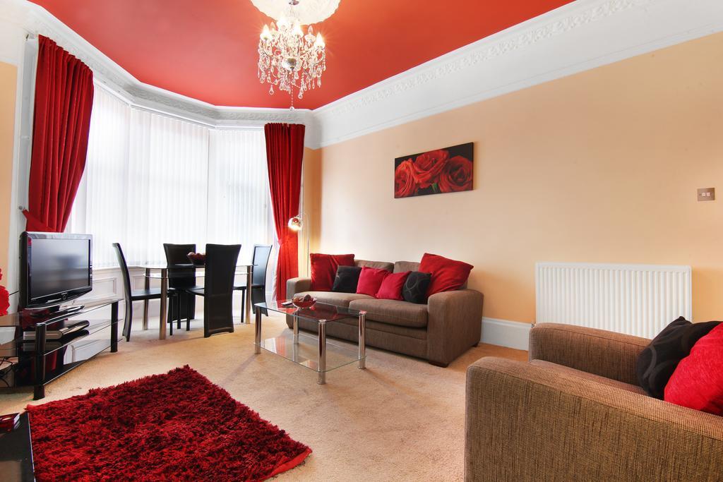 Townhead Apartments Glasgow Airport Paisley Extérieur photo